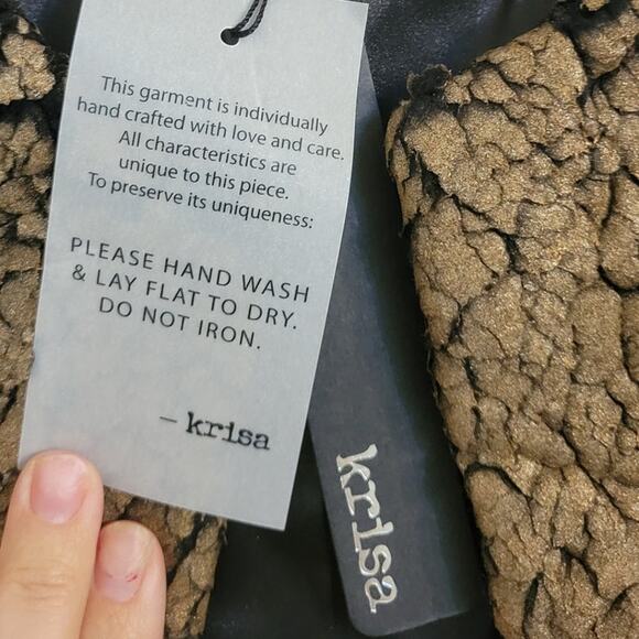 NWT Revolve Krisa Faux Shearling Gold/Black Jacket M - Picture 2 of 4